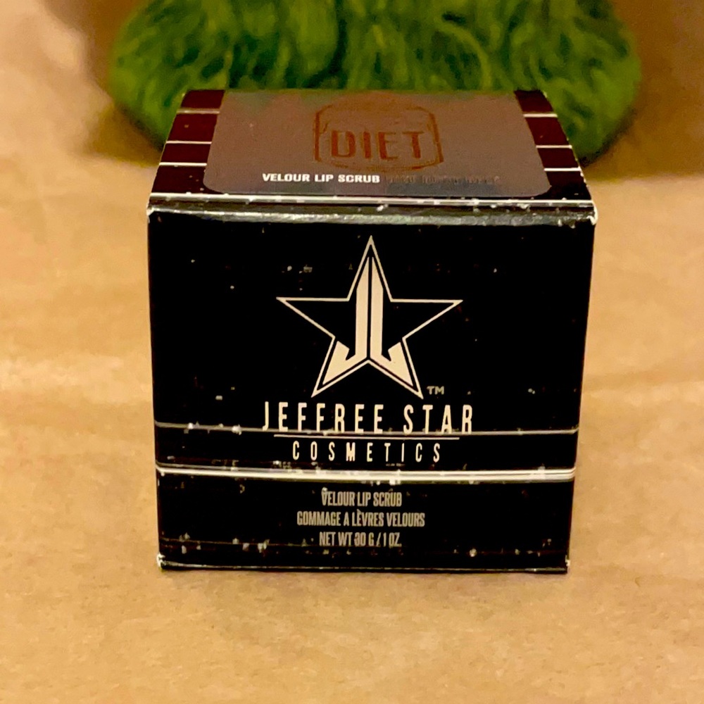 Diet Root Beer Velour Lip Scrub